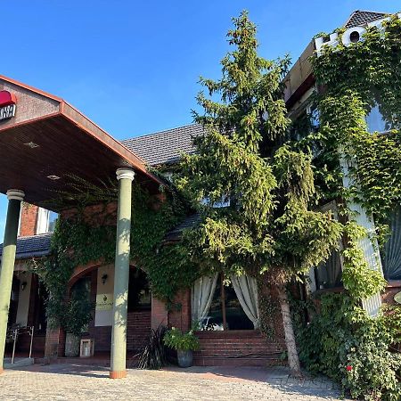 Hotel Kresowianka Konin  Dış mekan fotoğraf