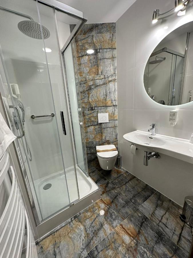Hotel Kresowianka Konin  Dış mekan fotoğraf
