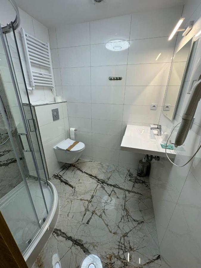 Hotel Kresowianka Konin  Dış mekan fotoğraf