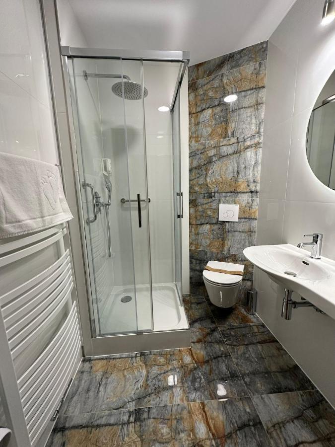 Hotel Kresowianka Konin  Dış mekan fotoğraf