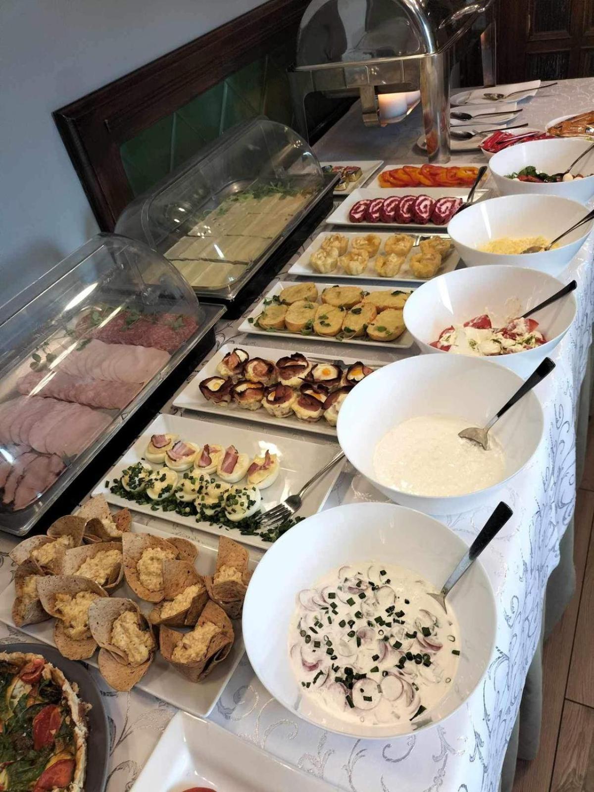 Hotel Kresowianka Konin  Dış mekan fotoğraf