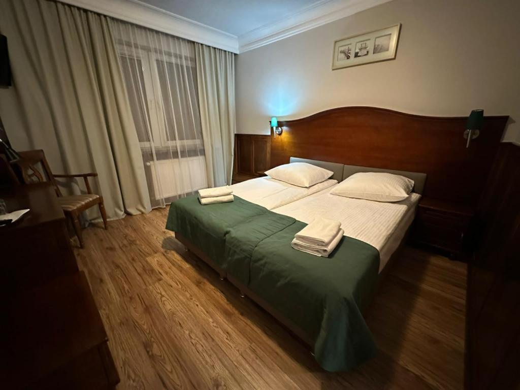 Hotel Kresowianka Konin  Dış mekan fotoğraf